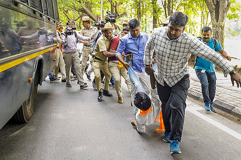 BJP ST Morcha members detained in Bengaluru